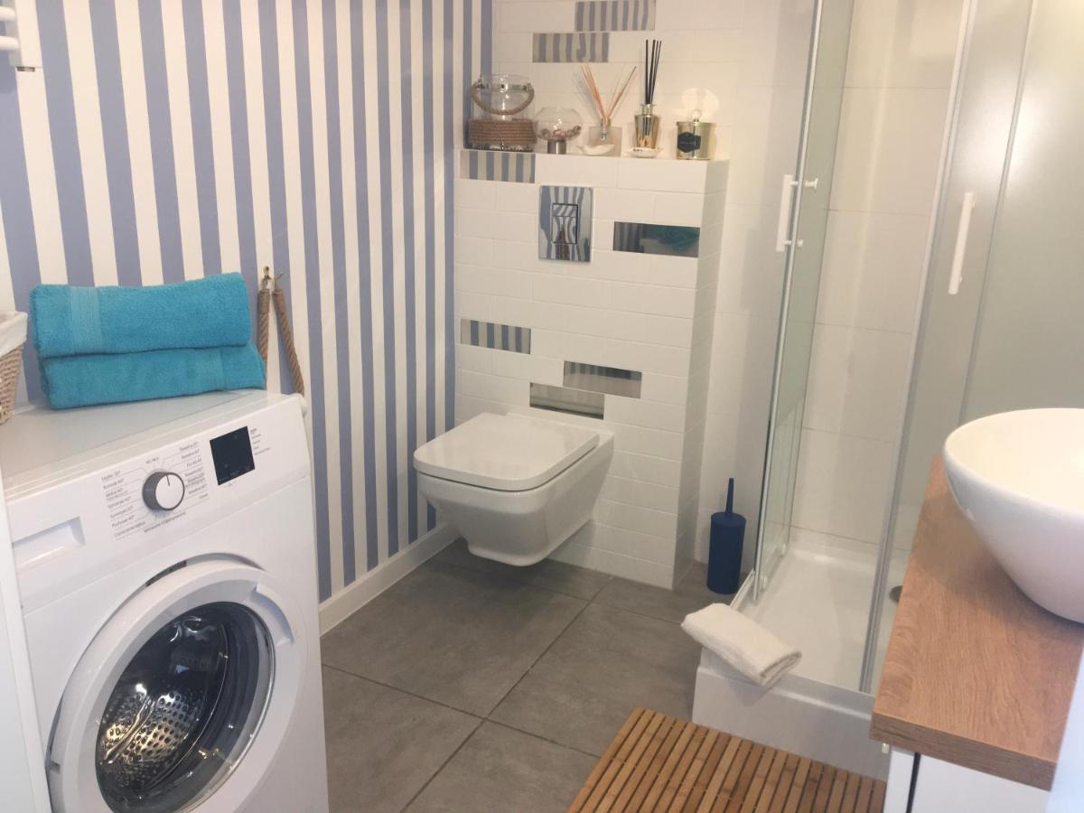 Apartament Marine Holiday Elblag - Winda -Parking W Hali Garazowej -Gratis -Business Stays ภายนอก รูปภาพ