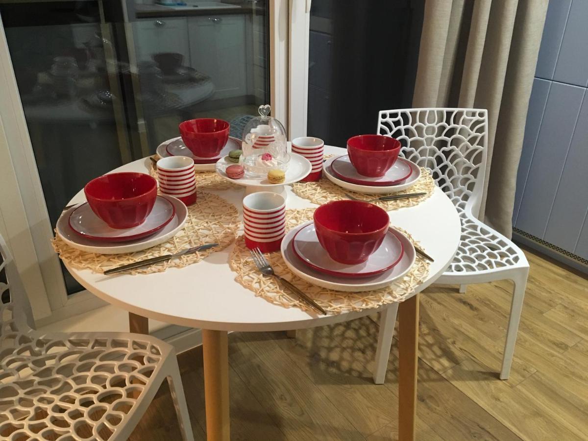 Apartament Marine Holiday Elblag - Winda -Parking W Hali Garazowej -Gratis -Business Stays ภายนอก รูปภาพ