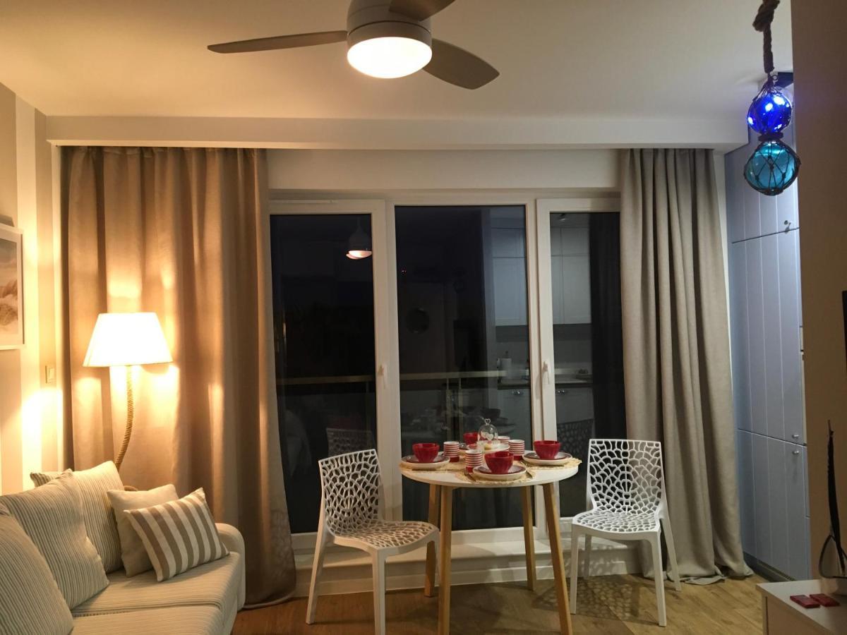 Apartament Marine Holiday Elblag - Winda -Parking W Hali Garazowej -Gratis -Business Stays ภายนอก รูปภาพ